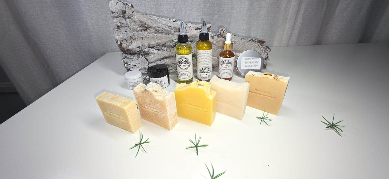 Natural Lip Balm. 30 ml.